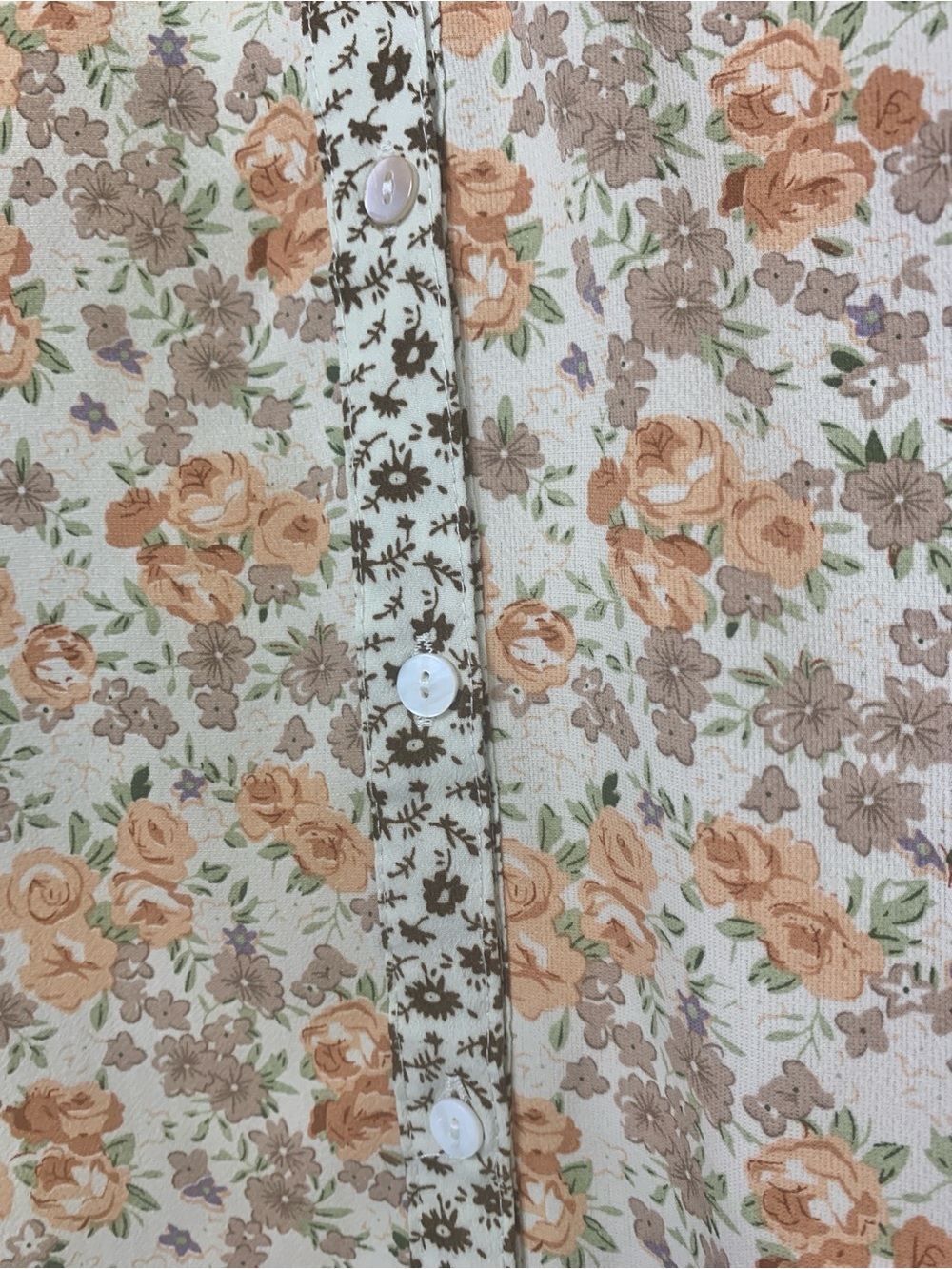 Umgee Cream Floral Button-Down Shirt with Peach Roses - Picture 6 of 9